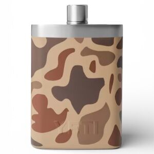 Yeti Wetlands Camo 7oz Flask with Funnel. NWB